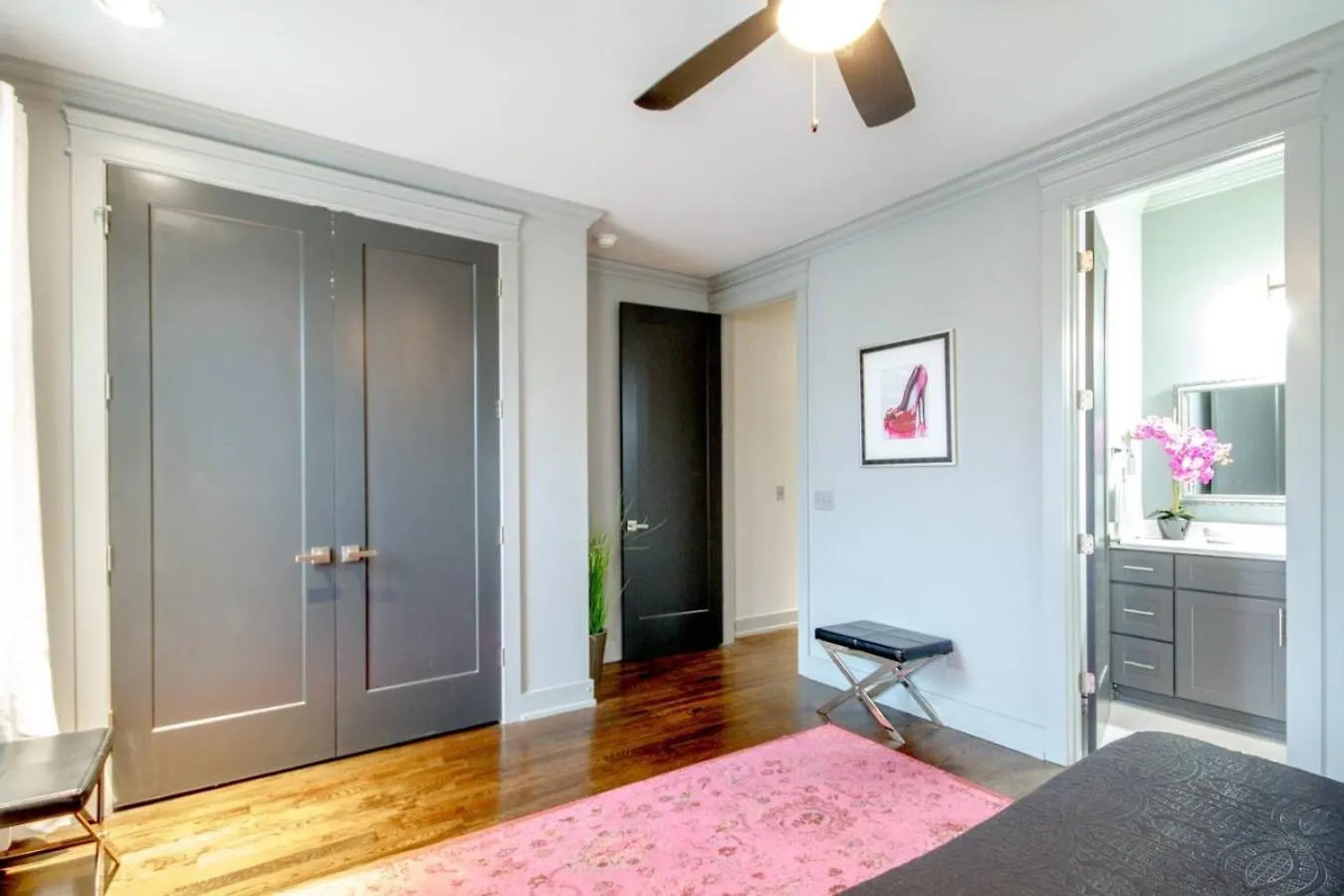 Gulch Getaway The Nash Nest Epic Rooftop Nashville Holiday home