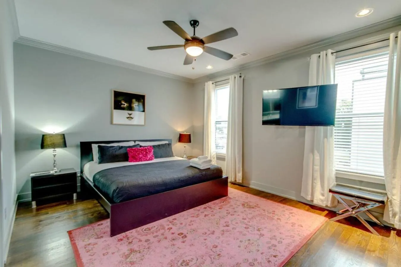 Gulch Getaway The Nash Nest Epic Rooftop Nashville United States